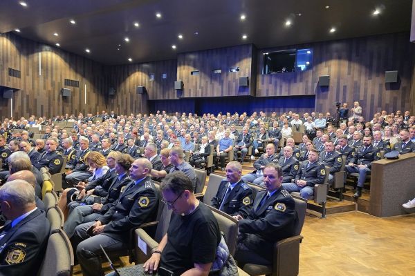 dan-policije-krsko-2026-06AA14F8A1-0EC6-2410-81EA-1C4F839519B8.jpg